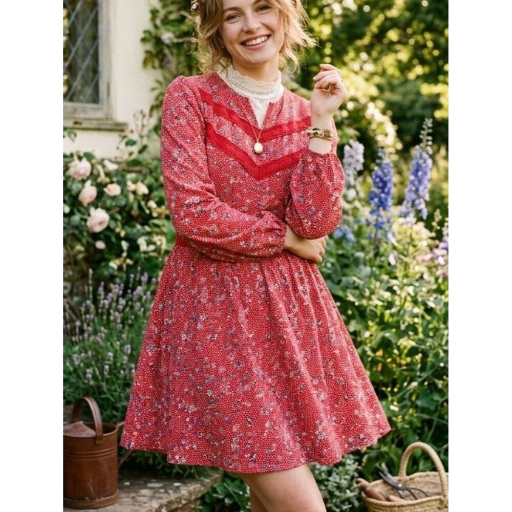 89th and Madison red floral cottage brunch long sleeve flirty short dress size m